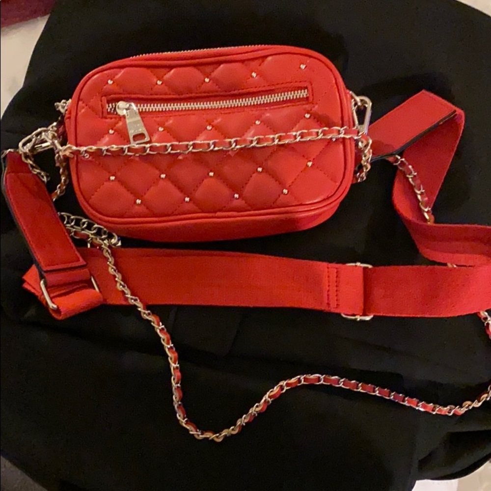 Steve Madden quilted crossbody